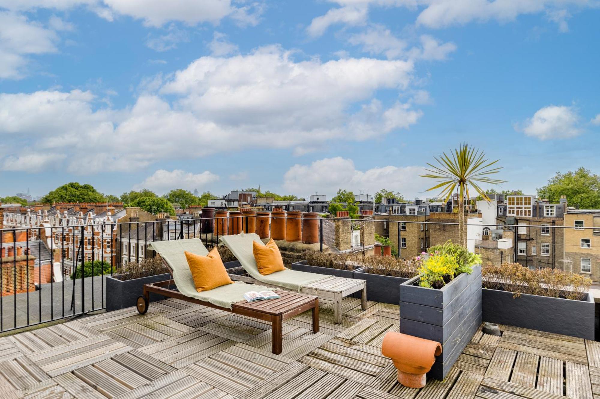 Luana'S Stunning Rooftop Londen Buitenkant foto